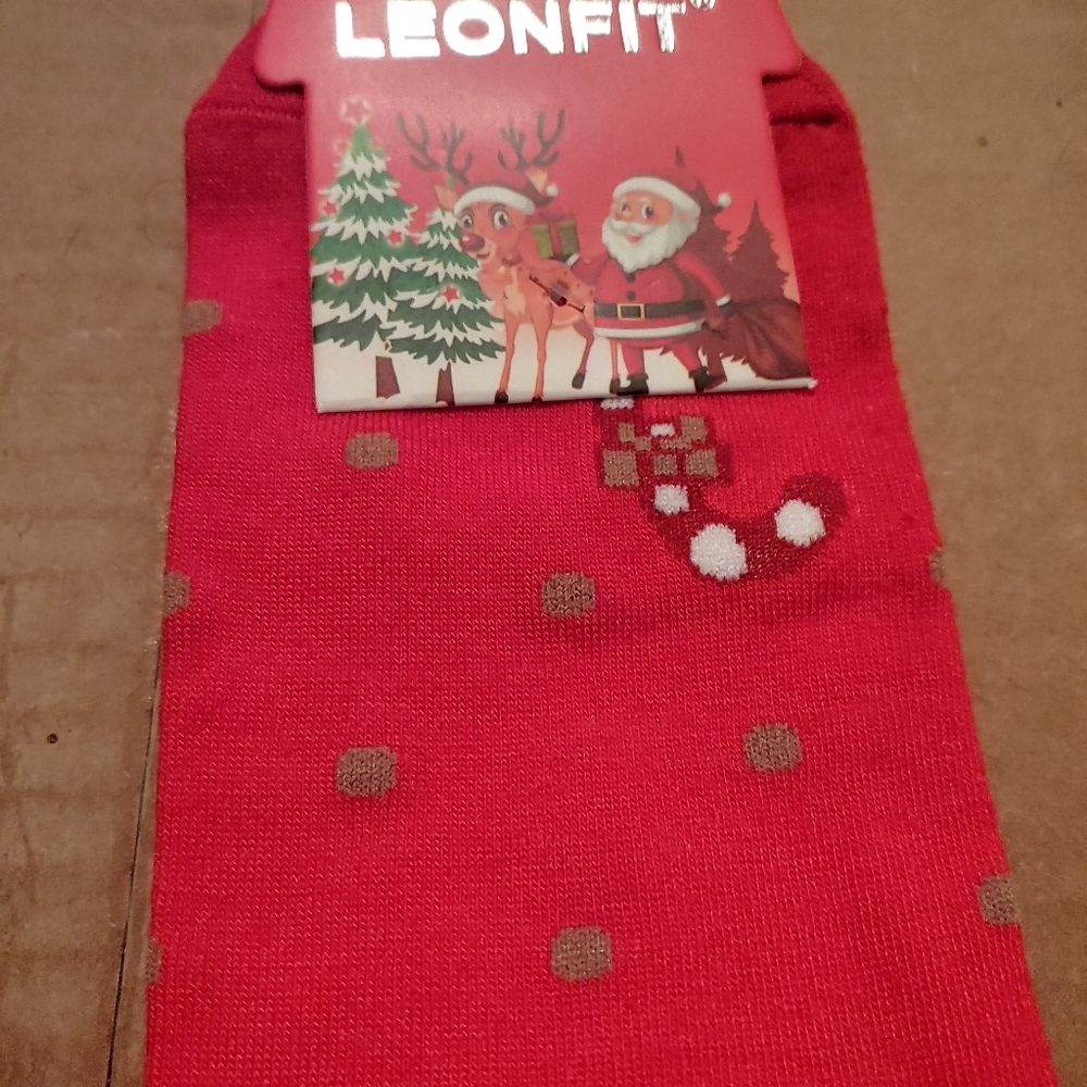 Red Gingerbread Socks - Picture 4 of 6